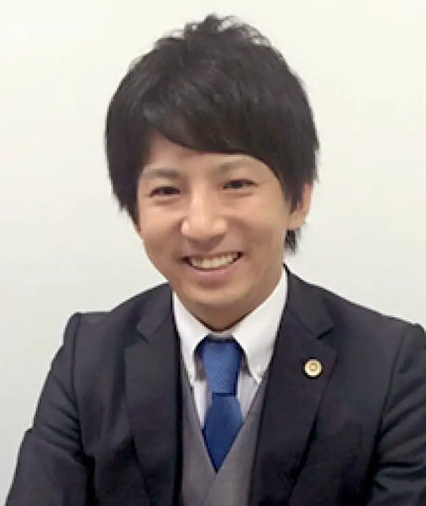 代表弁護士 諸賀 孝明